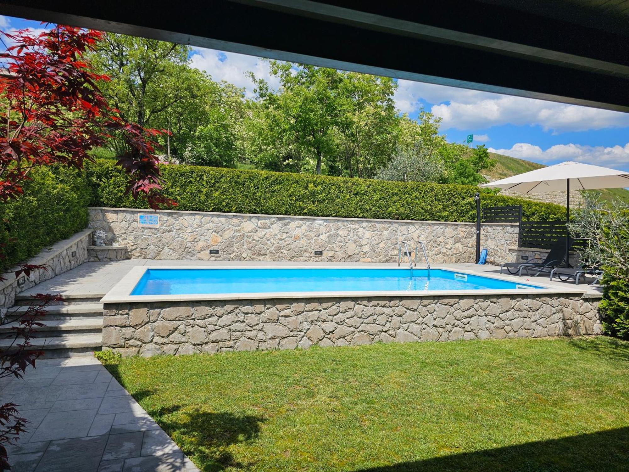Villa Kos Lupoglav  Exterior photo